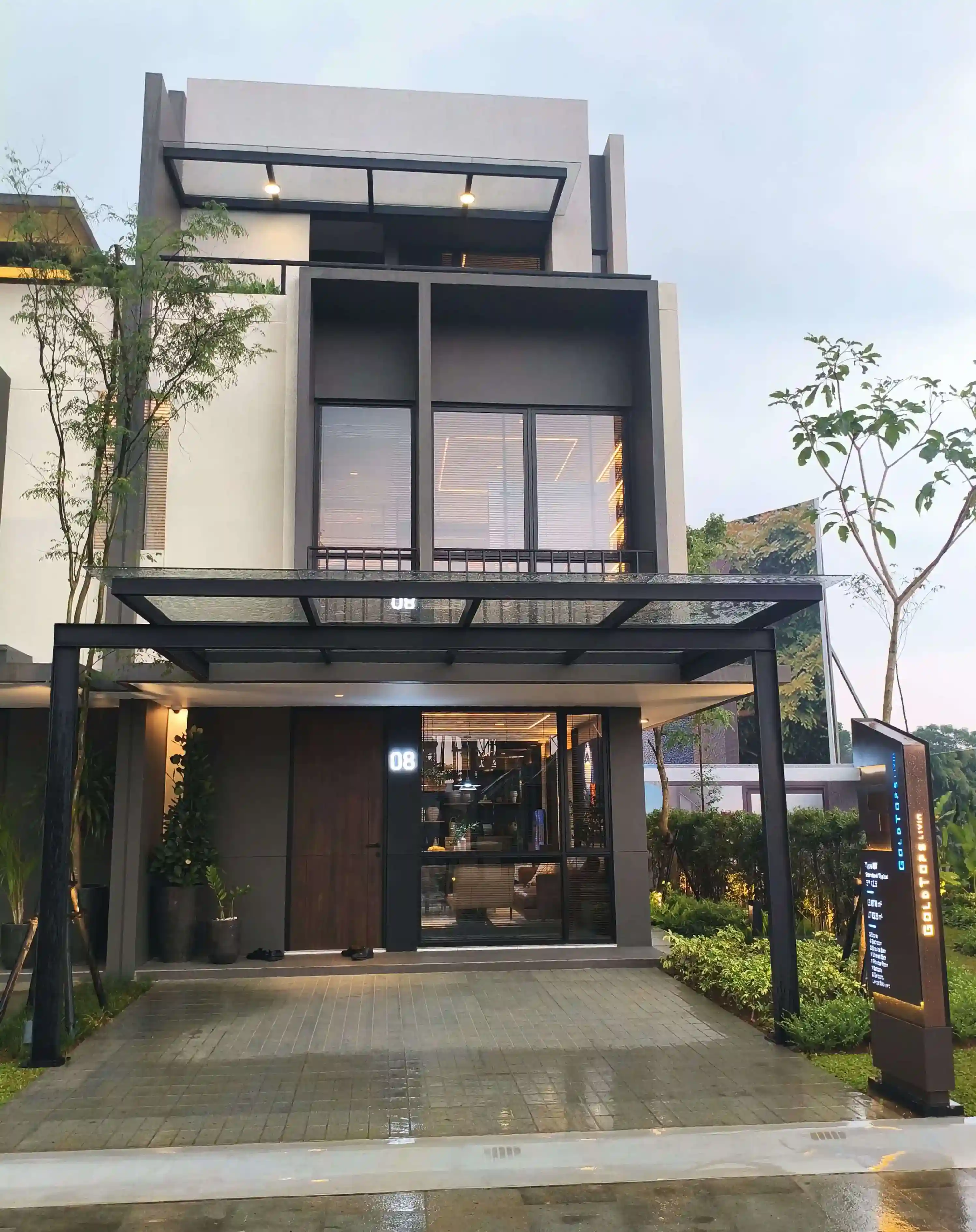 Rumah Contoh Top Livin Park Serpong