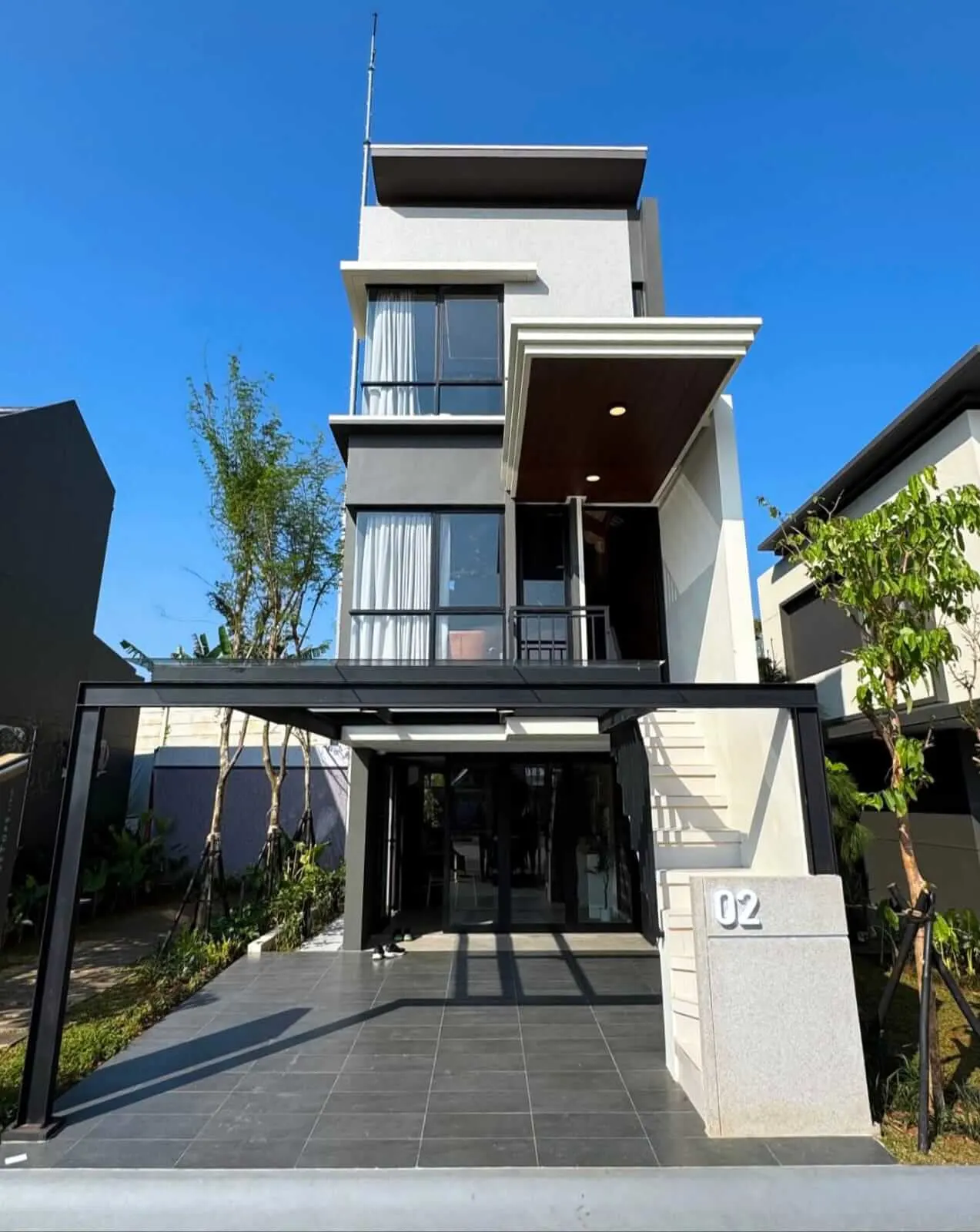 Rumah Contoh TreeTops Living Park Serpong